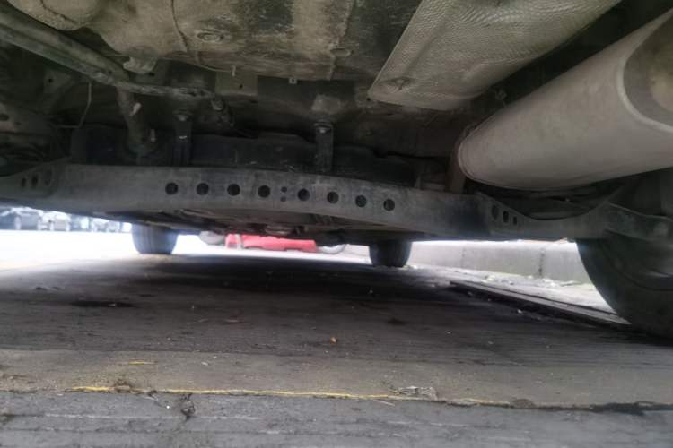 Used Roewe i5 2021 1.5L CVT Diamond Edition Chassis Rear