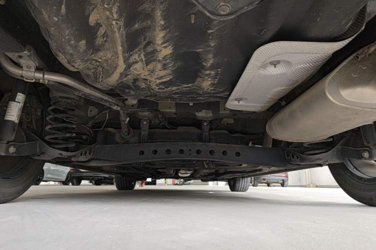 Used Roewe i5 2021 1.5L CVT Diamond Edition Chassis Rear