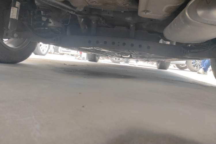 Used Roewe i5  Chassis Rear