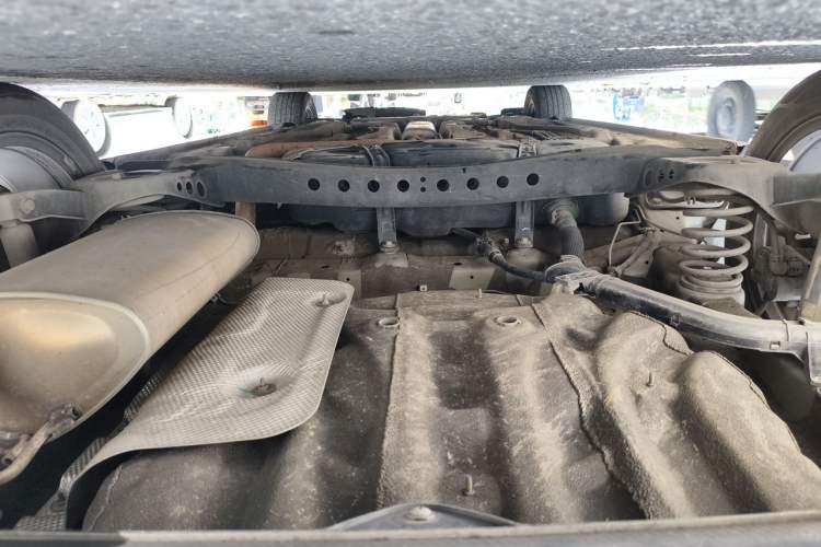 Used Roewe i5 2021 Revised Version 1.5L CVT Diamond Edition Chassis Rear