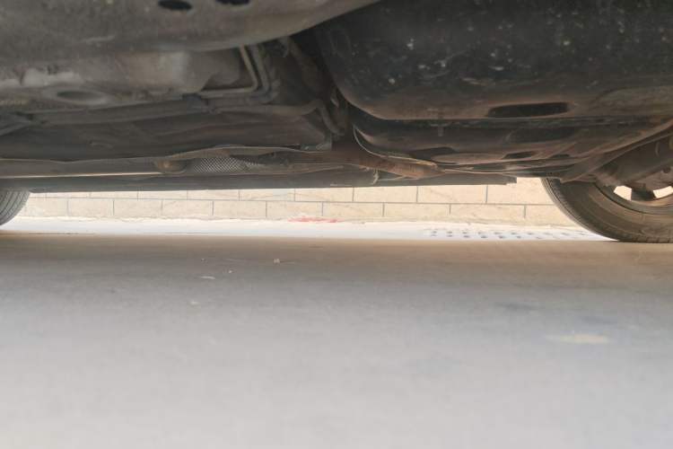 Used Roewe i5 2021 1.5L CVT Starry Edition Chassis Rear Left