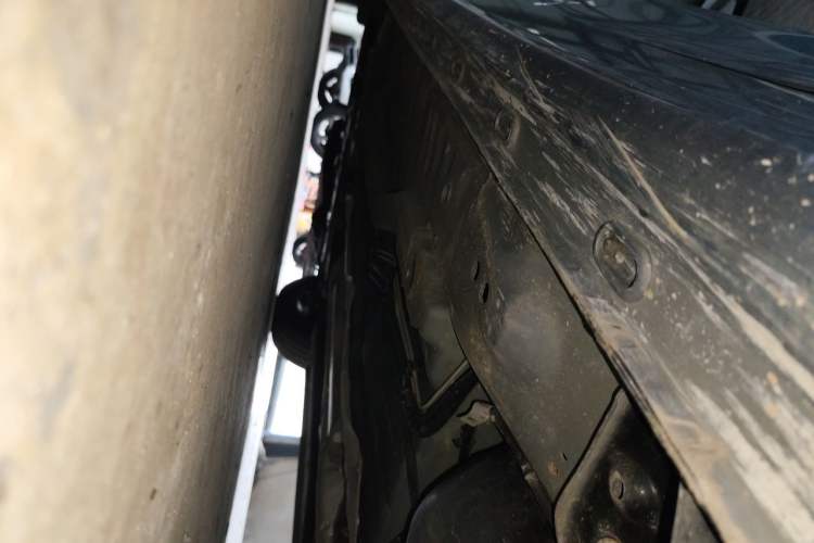 Used Roewe i5 2021 1.5L CVT Diamond Edition Chassis Rear Left