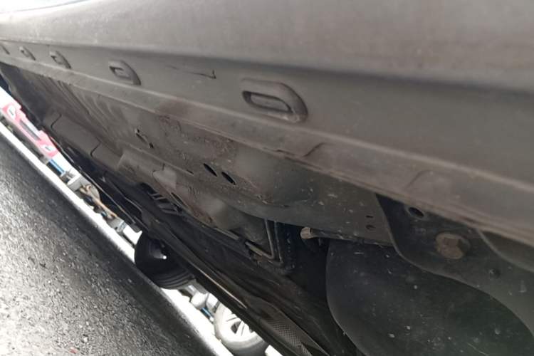 Used Roewe i5 2021 Revised Version 1.5L CVT Diamond Edition Chassis Rear Left