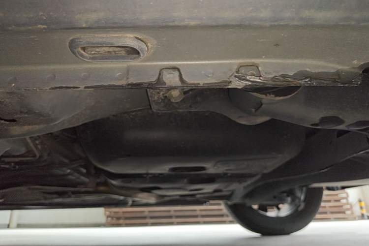 Used Roewe i5 2021 1.5L CVT Diamond Edition Chassis Rear Left