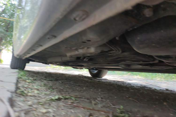 Used Roewe i5 2021 1.5L CVT Diamond Edition Chassis Rear Left
