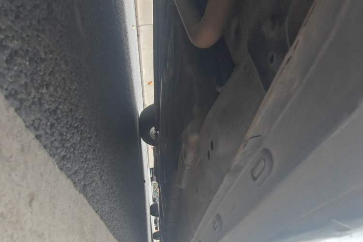Used Roewe i5 2021 1.5L CVT Diamond Edition Chassis Rear Right