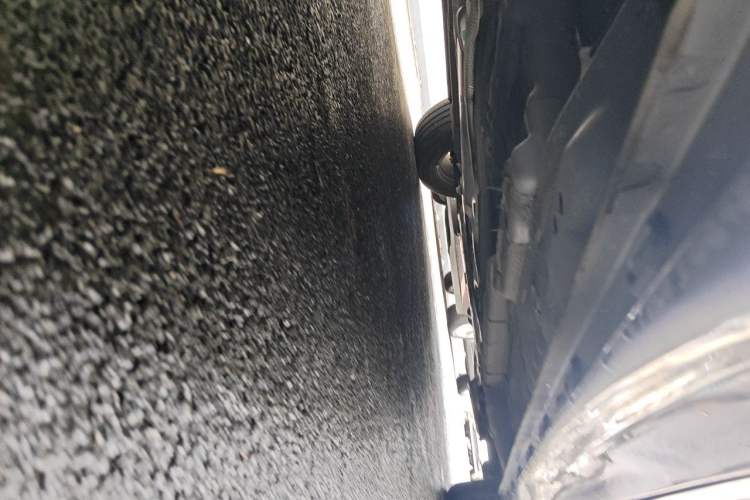 Used Roewe i5 2021 1.5L CVT Diamond Edition Chassis Rear Right