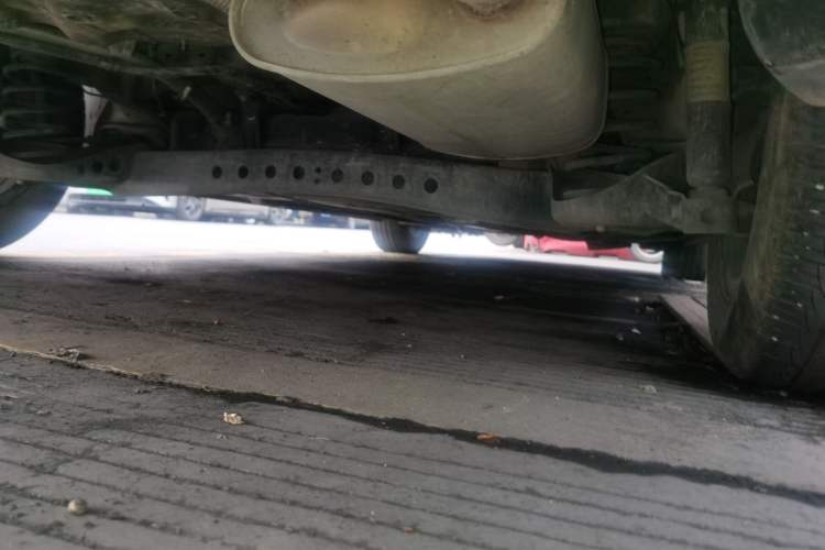 Used Roewe i5 2021 1.5L CVT Diamond Edition Chassis Rear Right