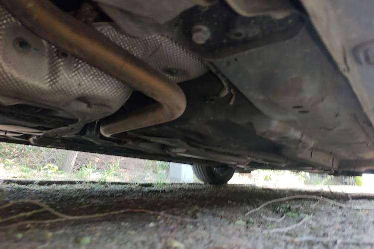 Used Roewe i5 2021 1.5L CVT Diamond Edition Chassis Rear Right