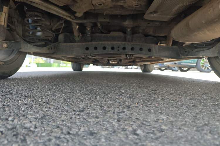 Used Roewe i5 2021 1.5L CVT Diamond Edition Chassis Rear