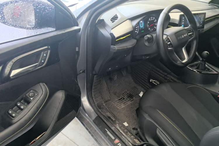 Used Roewe i5 2021 1.5L Manual Platinum Edition Driver Seat
