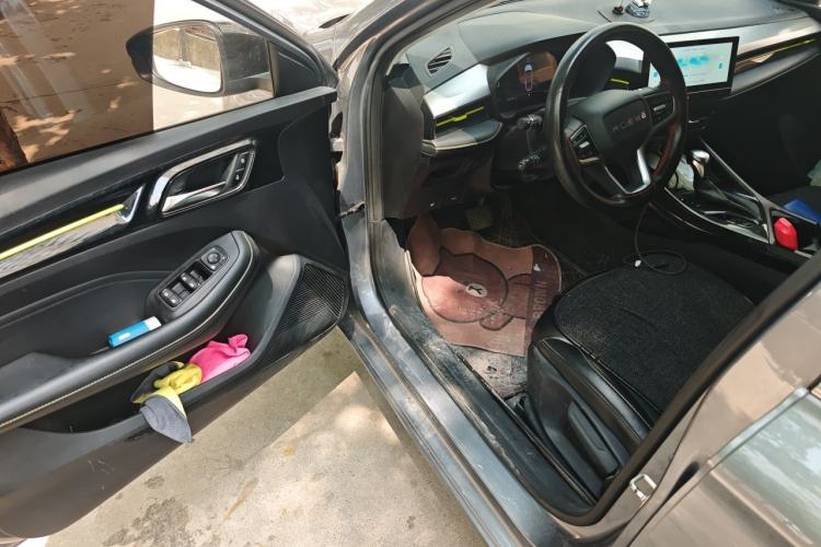 Used Roewe i5 2021 1.5L CVT Diamond Edition Driver Seat