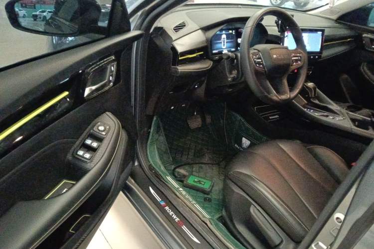 Used Roewe i5 2021 Revised Version 1.5L CVT Diamond Edition Driver Seat