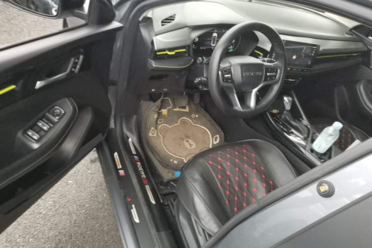 Used Roewe i5 2021 1.5L CVT Diamond Edition Driver Seat