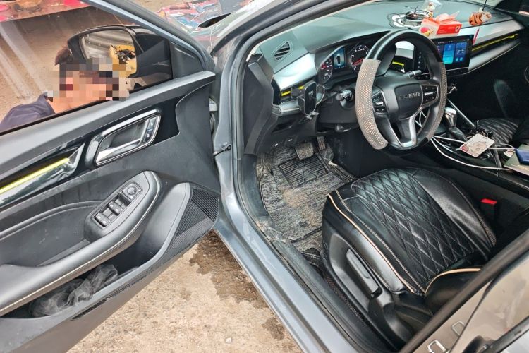 Used Roewe i5 2021 1.5L CVT Platinum Edition Driver Seat