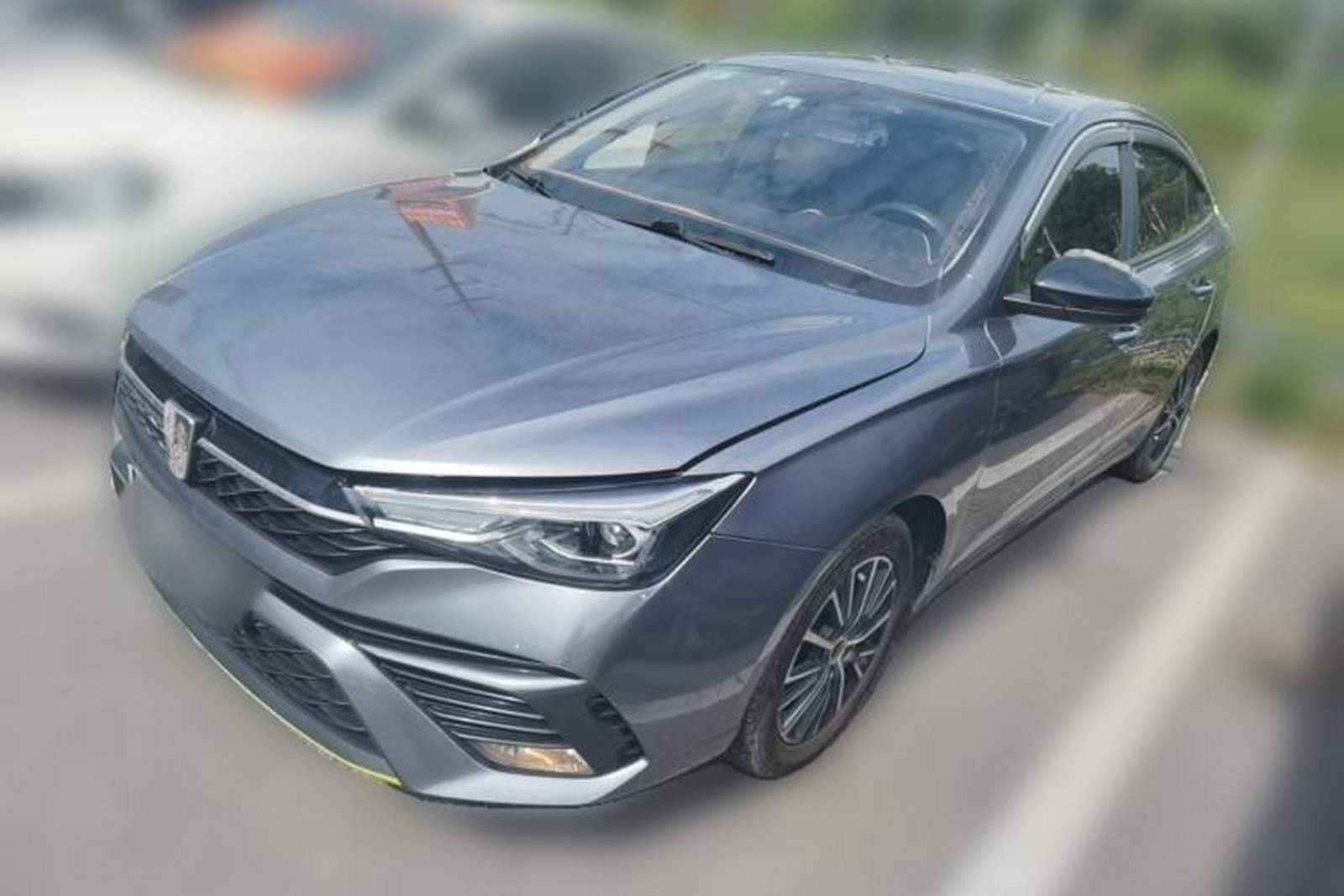 Фото Roewe с площадки