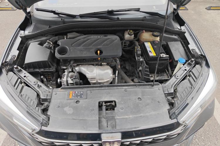 Used Roewe i5 2021 1.5L CVT Diamond Edition Engine Bay