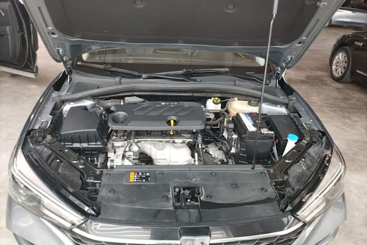 Used Roewe i5 2021 1.5L CVT Starry Edition Engine Bay