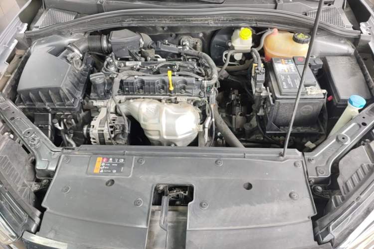 Used Roewe i5 2021 1.5L Manual Platinum Edition Engine Bay