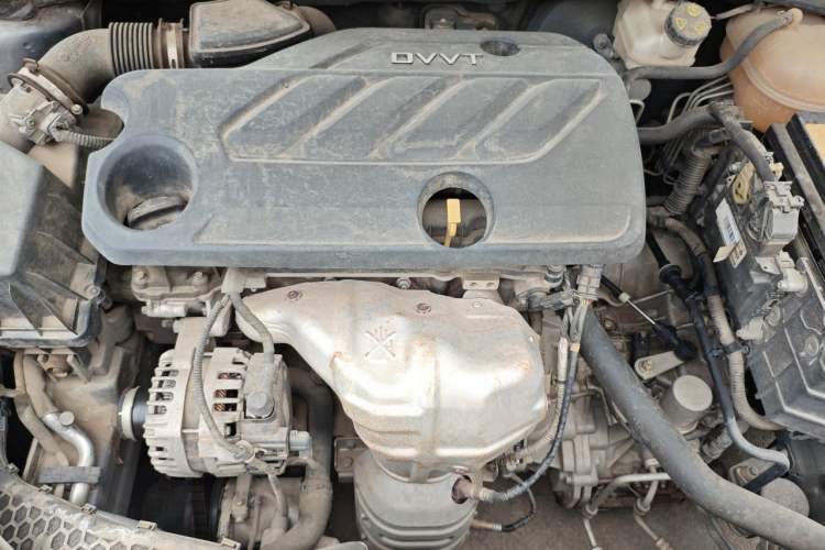 Used Roewe i5 2021 1.5L CVT Diamond Edition Engine Bay