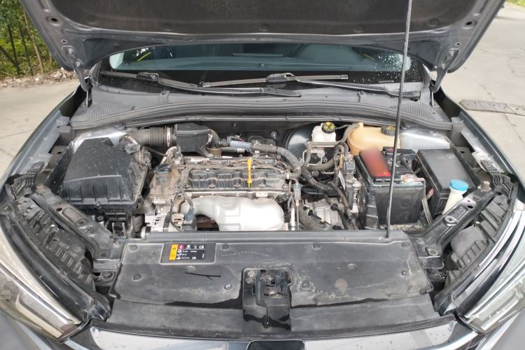 Used Roewe i5 2021 1.5L CVT Platinum Edition Engine Bay