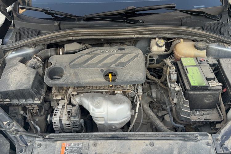 Used Roewe i5 2021 1.5L CVT Diamond Edition Engine Bay