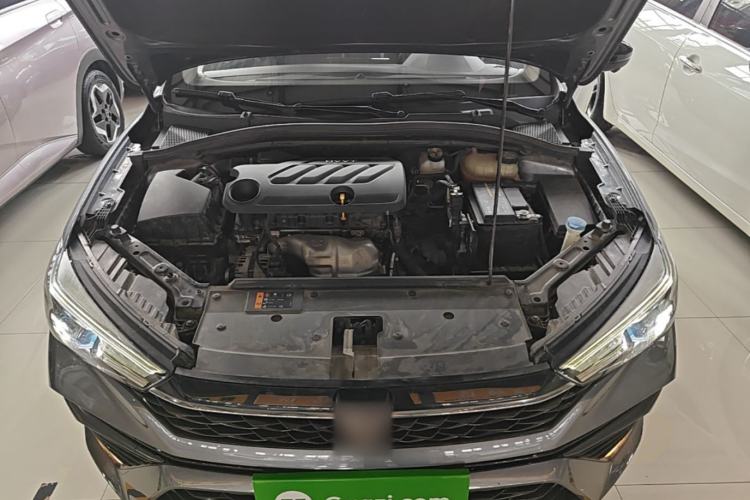 Used Roewe i5 2021 Revised Version 1.5L CVT Diamond Edition Engine Bay