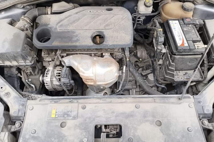 Used Roewe i5 2021 1.5L CVT Diamond Edition Engine Bay