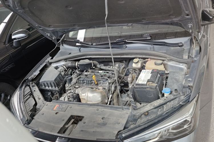 Used Roewe i5 2021 1.5L CVT Platinum Edition Engine Bay