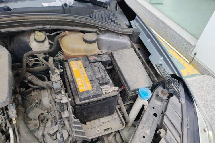 Used Roewe i5 2021 1.5L CVT Diamond Edition Engine Bay Left