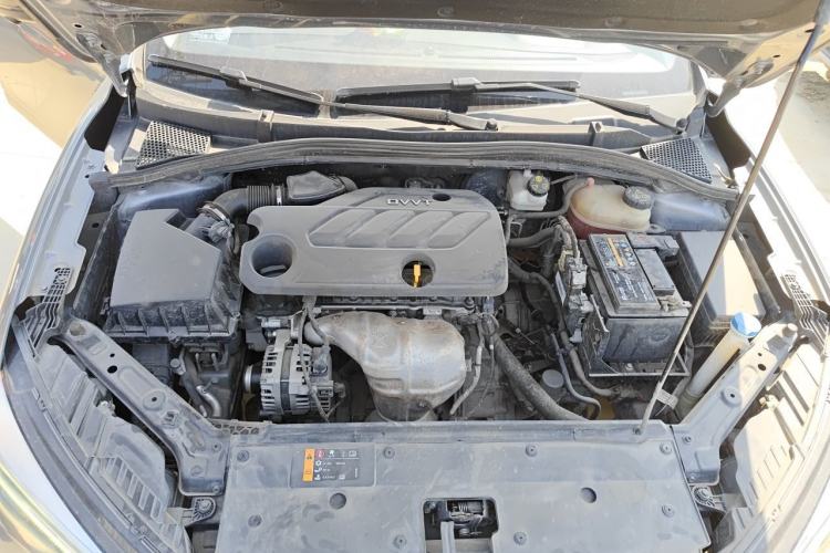 Used Roewe i5 2021 1.5L CVT Diamond Edition Engine Bay