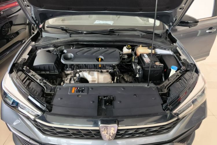 Used Roewe i5 2021 Revised Version 1.5L CVT Diamond Edition Engine Bay