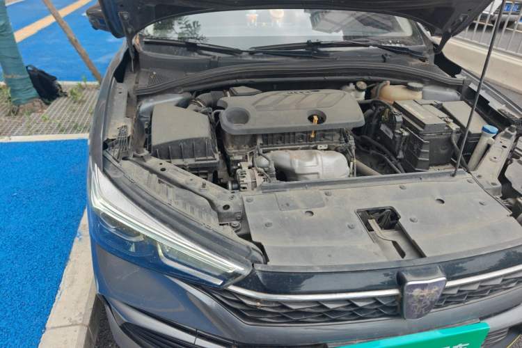 Used Roewe i5 2021 1.5L CVT Diamond Edition Engine Bay Right
