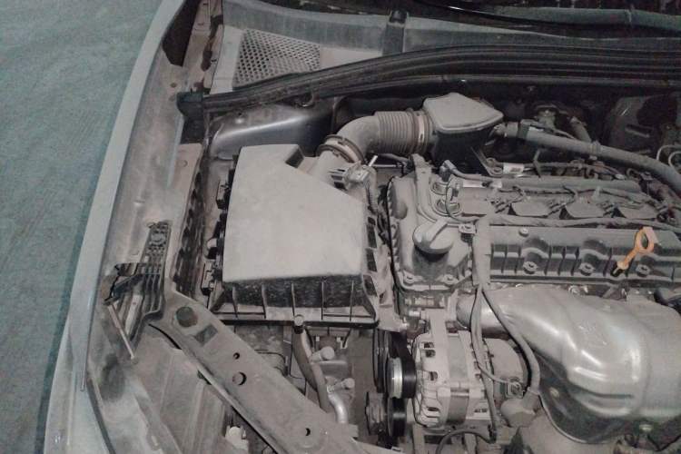 Used Roewe i5 2021 1.5L Manual Platinum Edition Engine Bay Right