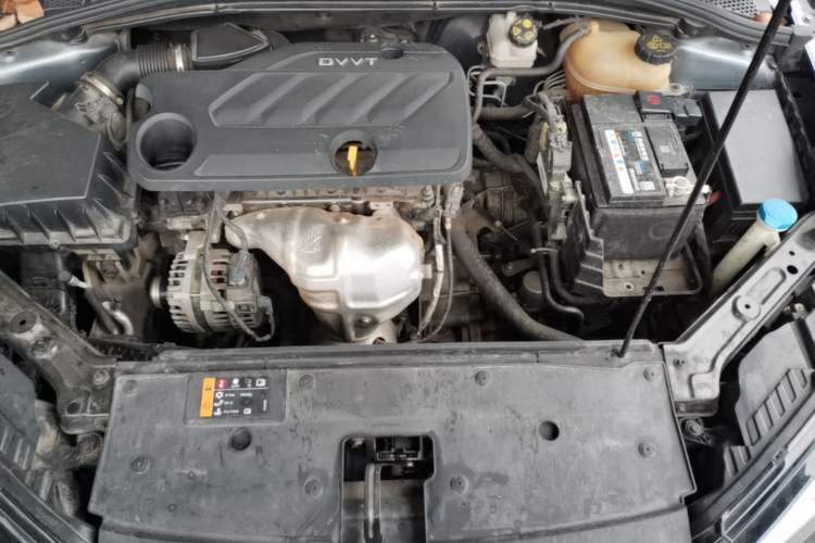 Used Roewe i5 2021 1.5L CVT Diamond Edition Engine Bay