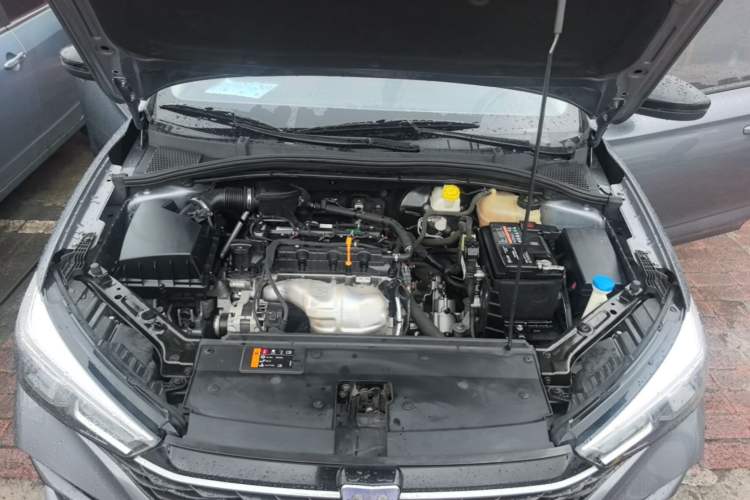 Used Roewe i5 2021 1.5L Manual Platinum Edition Engine Bay