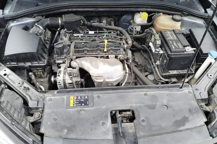 Used Roewe i5 2021 1.5L CVT Platinum Edition Engine Bay