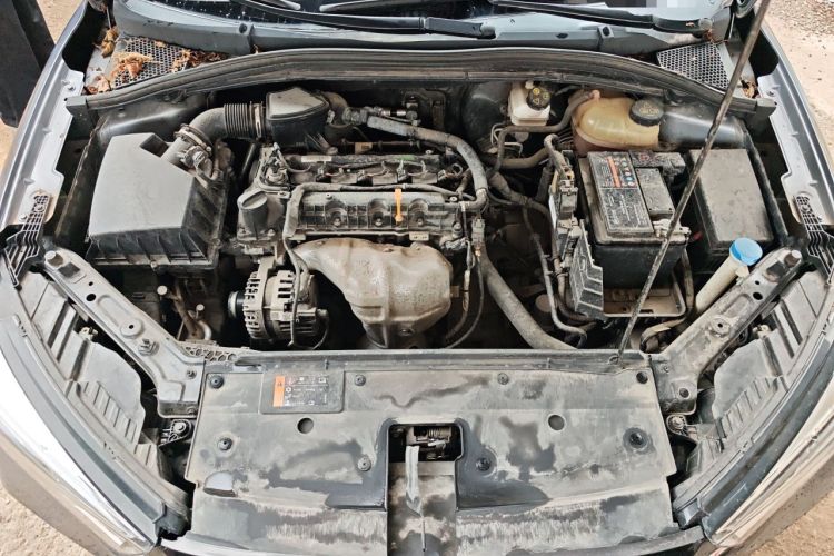 Used Roewe i5 2021 1.5L CVT Platinum Edition Engine Bay