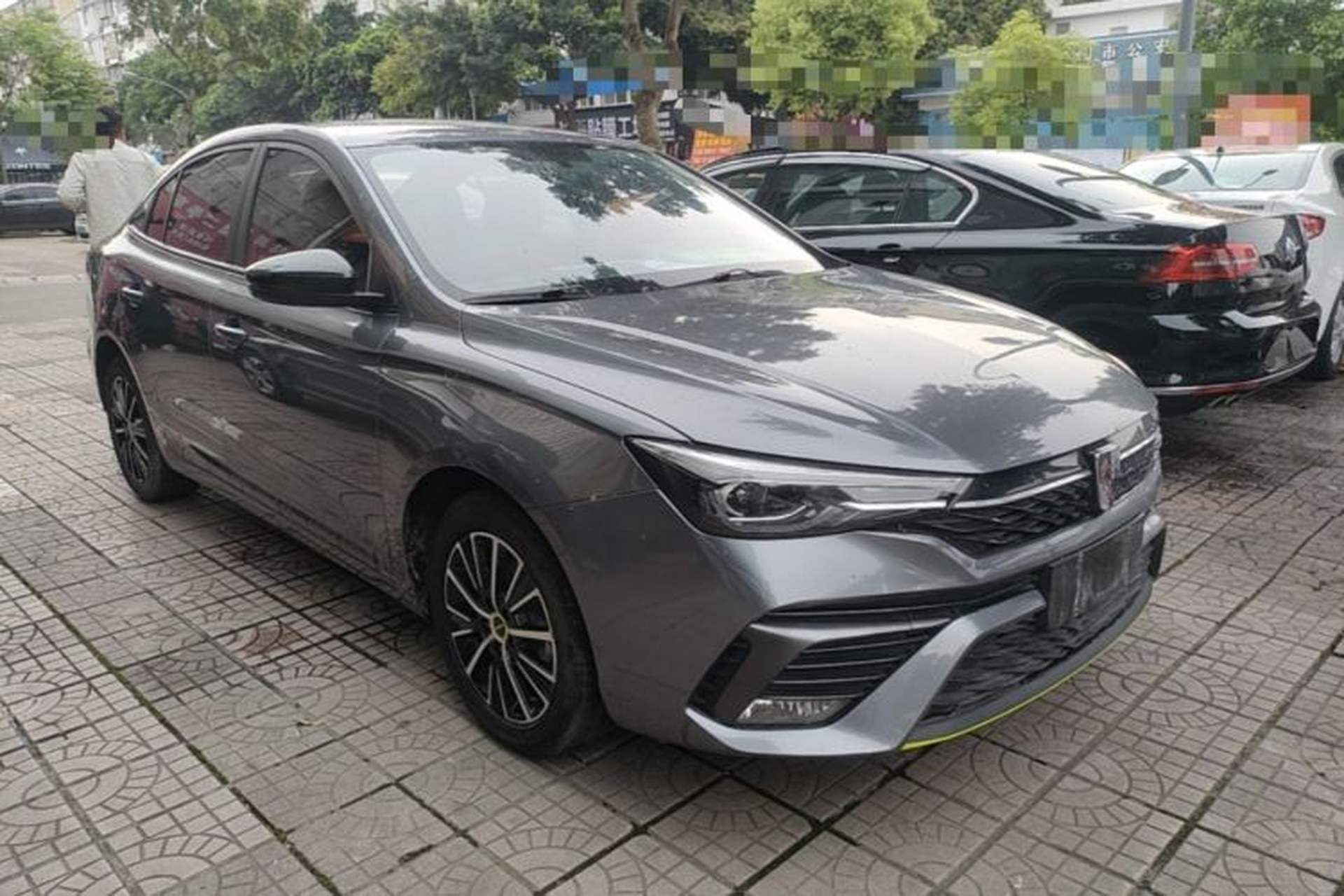 Used Roewe i5 2021 1.5L Manual Platinum Edition Exterior 1