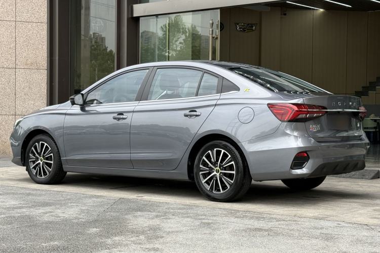Used Roewe i5 2021 Revised Version 1.5L CVT Diamond Edition Exterior 1