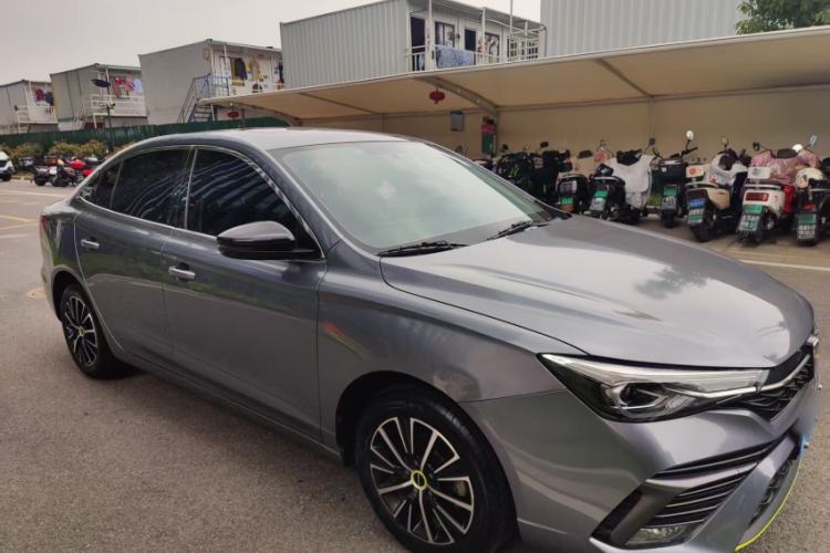 Used Roewe i5 2021 1.5L CVT Platinum Edition Exterior 10