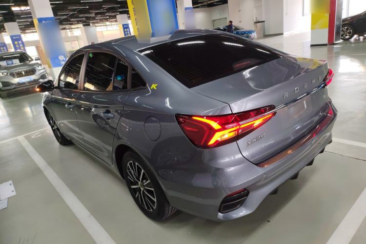 Used Roewe i5 2021 1.5L CVT Black Gold Edition Exterior 2