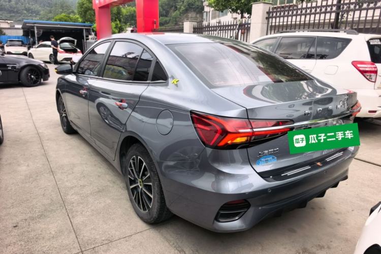 Used Roewe i5 2021 1.5L CVT Platinum Edition Exterior 2