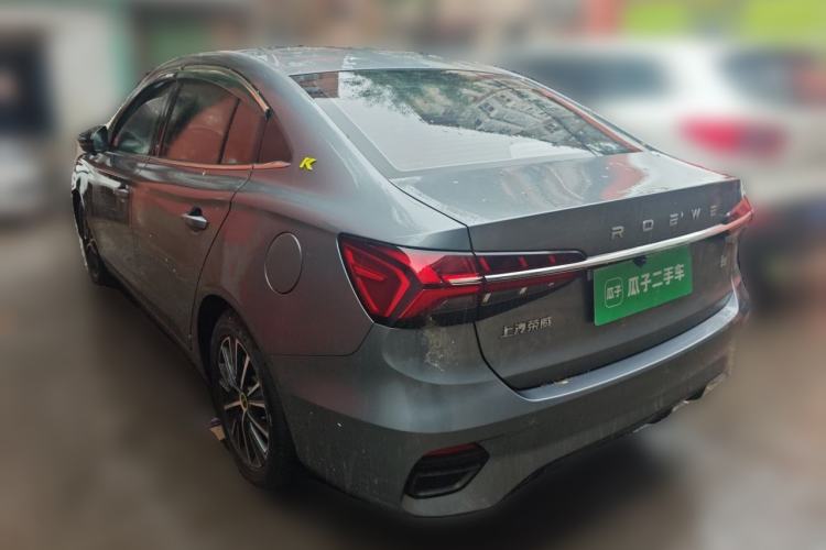 Used Roewe i5 2021 1.5L Manual Diamond Edition Exterior 3