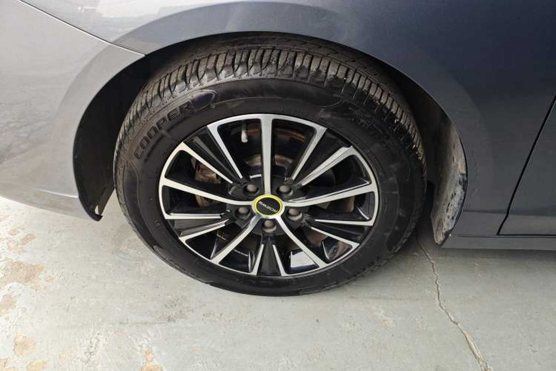Used Roewe i5 2021 1.5L CVT Diamond Edition Exterior 4
