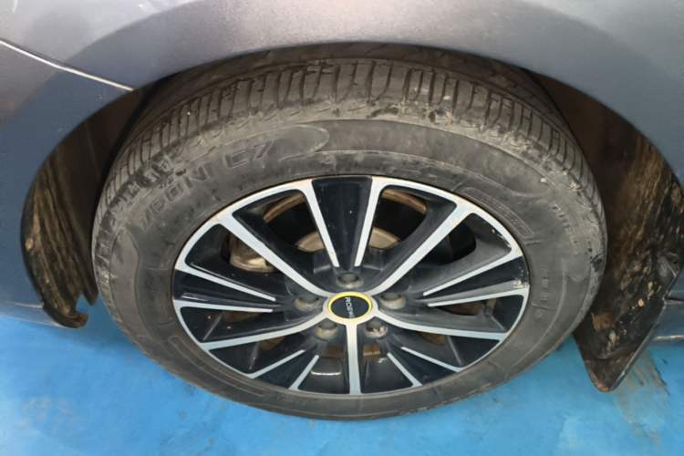 Used Roewe i5 2021 1.5L CVT Diamond Edition Exterior 4