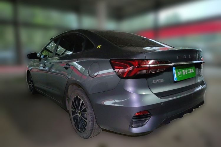 Used Roewe i5 2021 1.5L Manual Platinum Edition Exterior 4