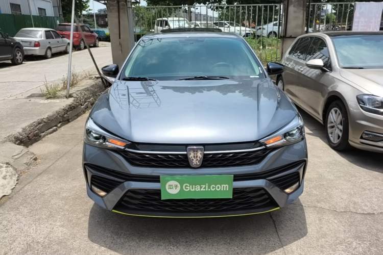 Used Roewe i5 2021 1.5L CVT Platinum Edition Front