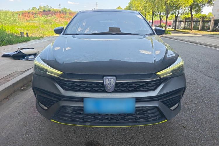 Used Roewe i5 2021 1.5L Manual Diamond Edition Front