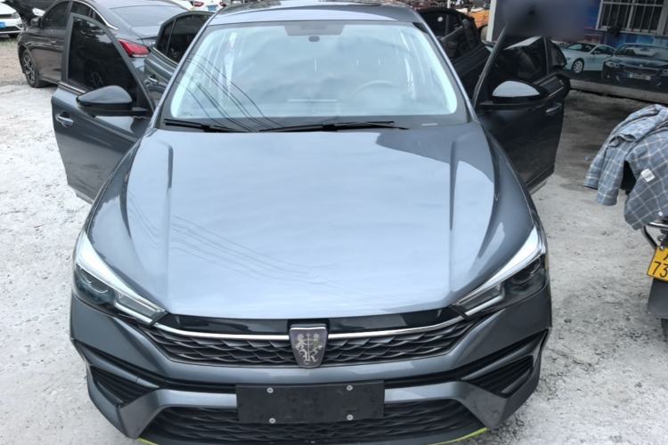 Used Roewe i5 2021 Revised Version 1.5L CVT Diamond Edition Front
